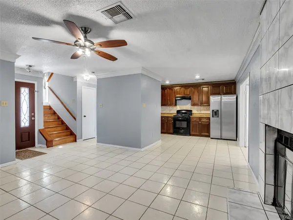 $295,000 | 10919 Pigeonwood Drive, Houston, TX 77089