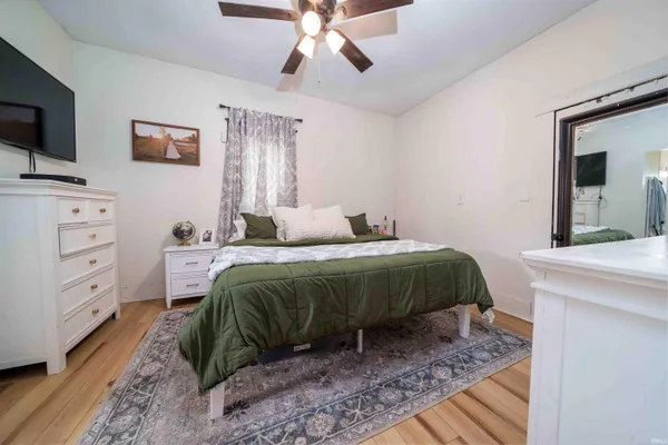 $199,900 | 2220 North Huntington Road, Marion, IN 46952