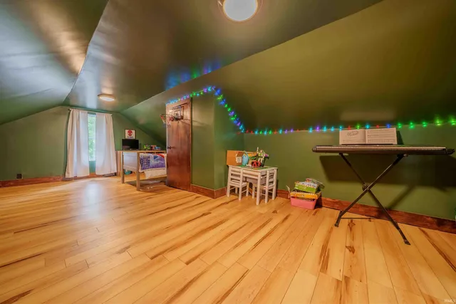 $214,900 | 2220 North Huntington Road, Marion, IN 46952