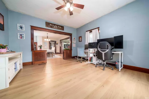 $199,900 | 2220 North Huntington Road, Marion, IN 46952