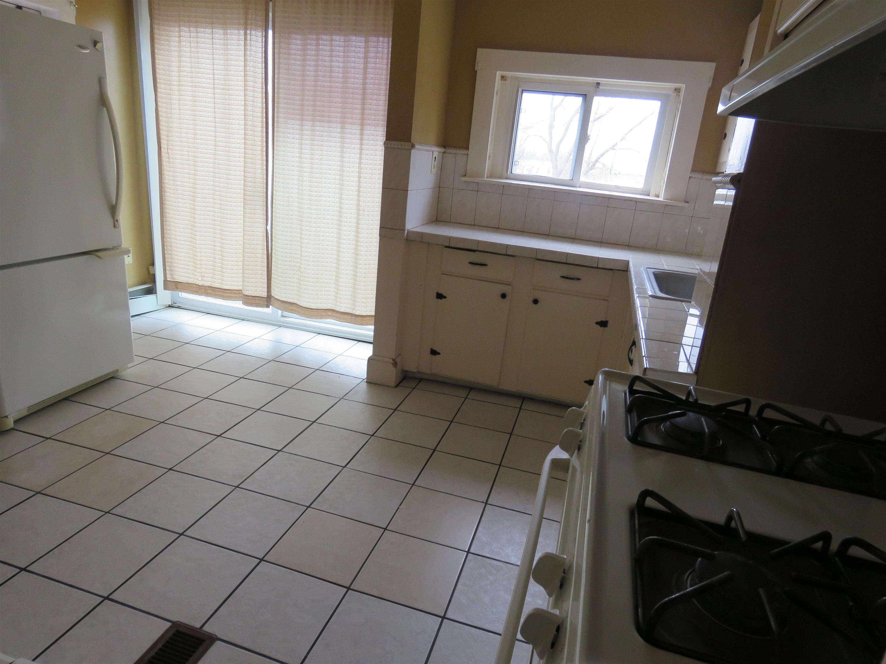 102 Lincoln Street Manchester, NH 03103 - Photo 18 of 26