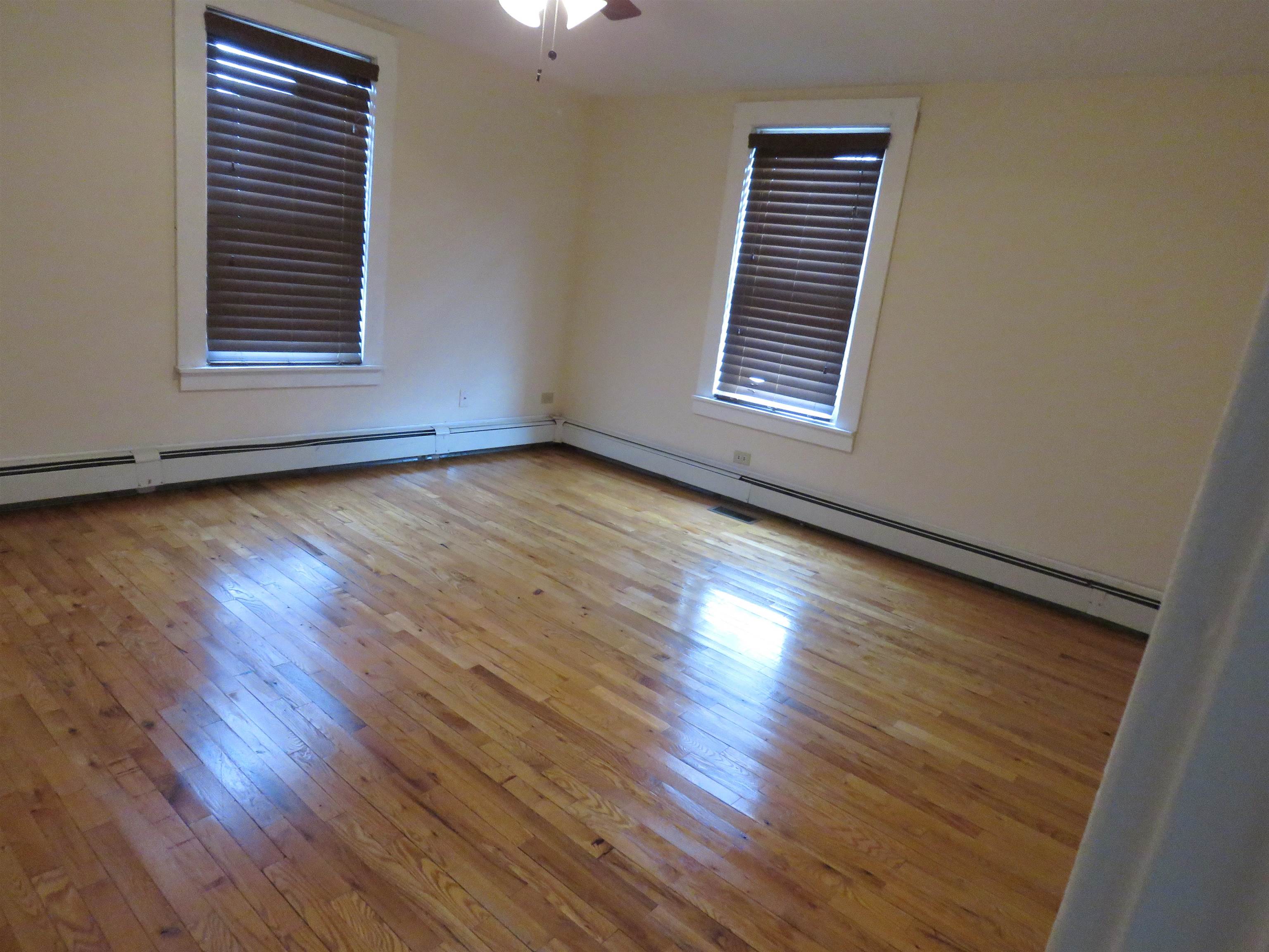 102 Lincoln Street Manchester, NH 03103 - Photo 9 of 26