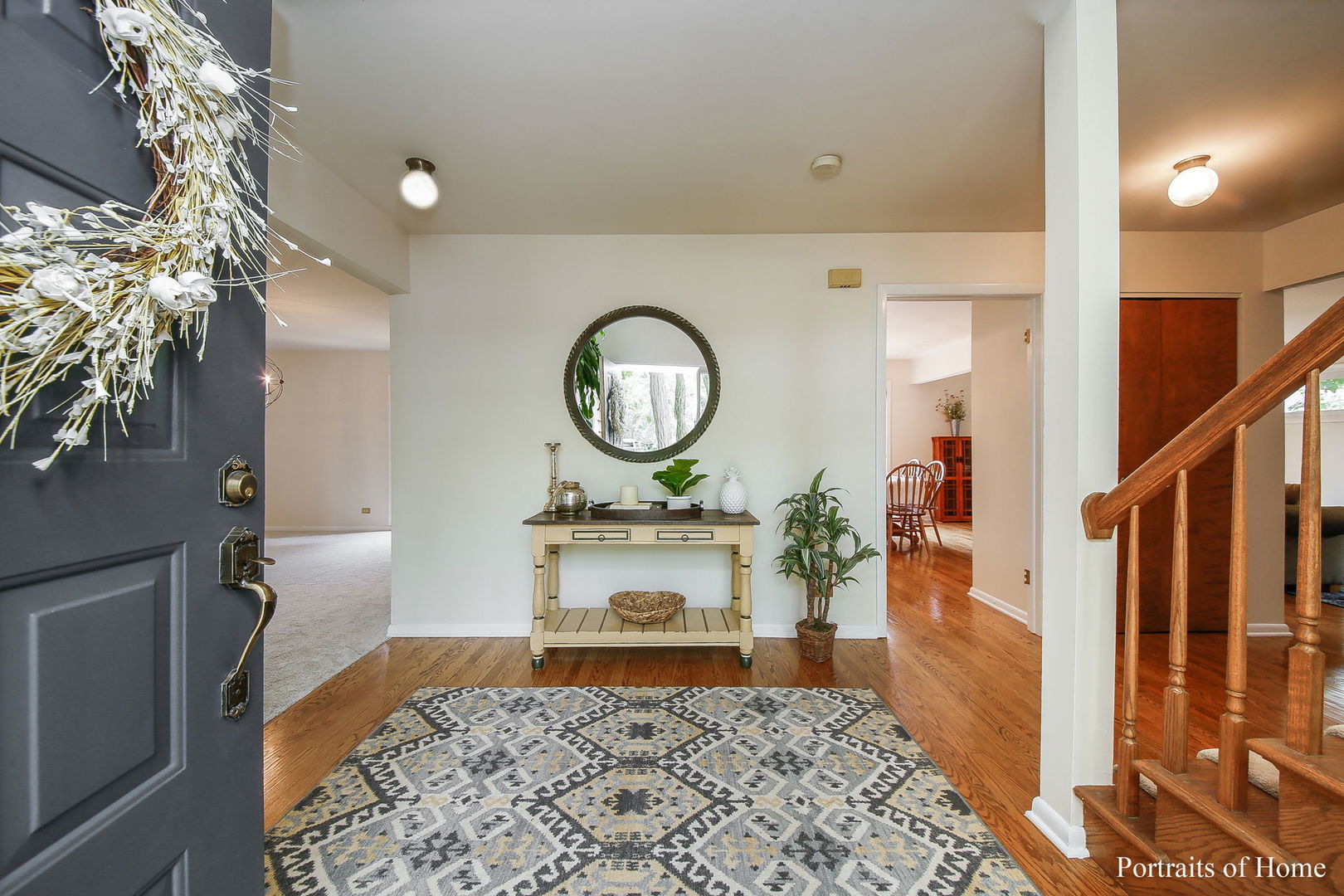 1S781 Carrol Gate Road Wheaton, IL 60189 - Photo 3 of 30 a view of living room