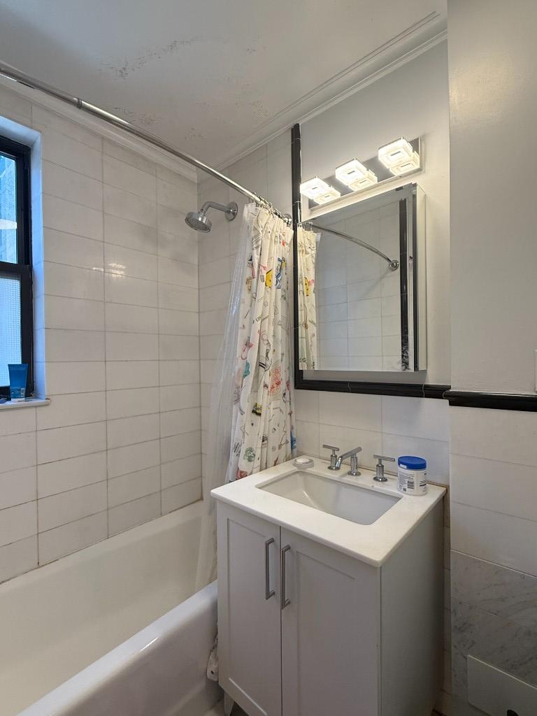 98 Riverside Drive, Unit 9G Manhattan, NY 10024 - Photo 5 of 5 Photo 5