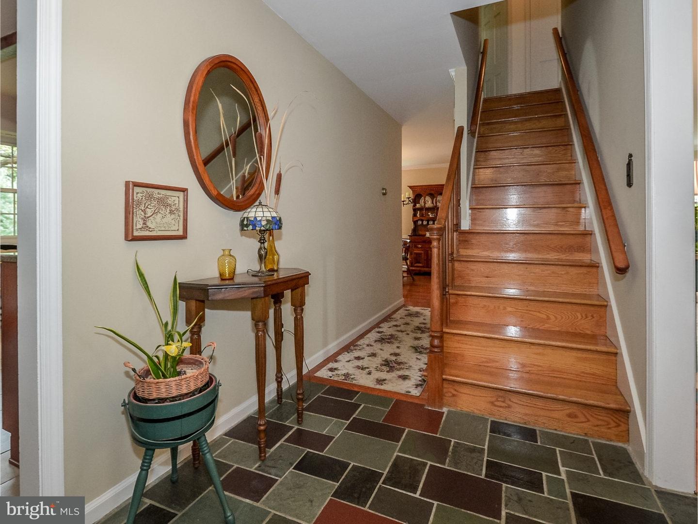 2301 Springview Road Norristown, PA 19401 - Photo 3 of 22 Foyer