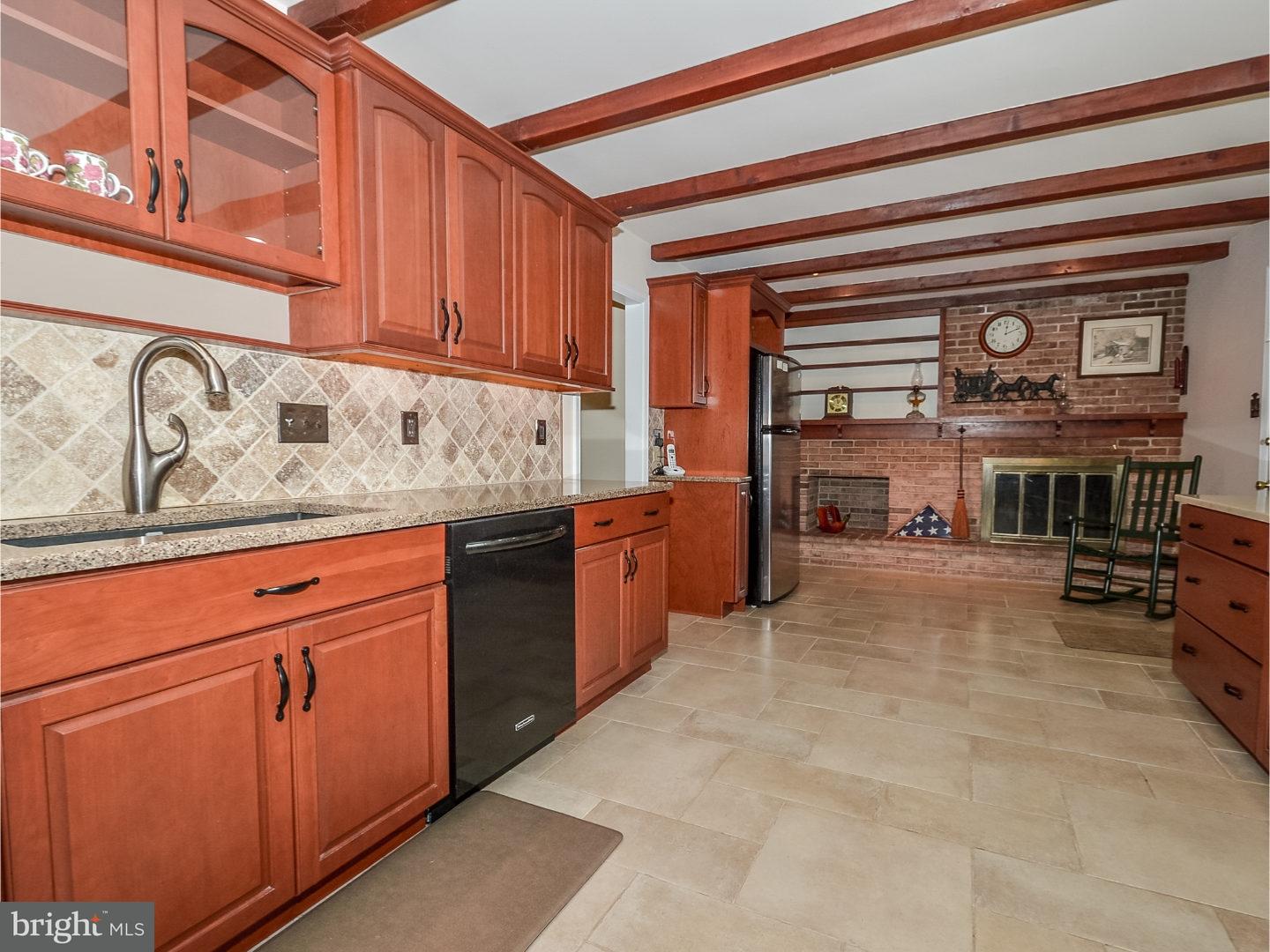 2301 Springview Road Norristown, PA 19401 - Photo 7 of 22 Kitchen