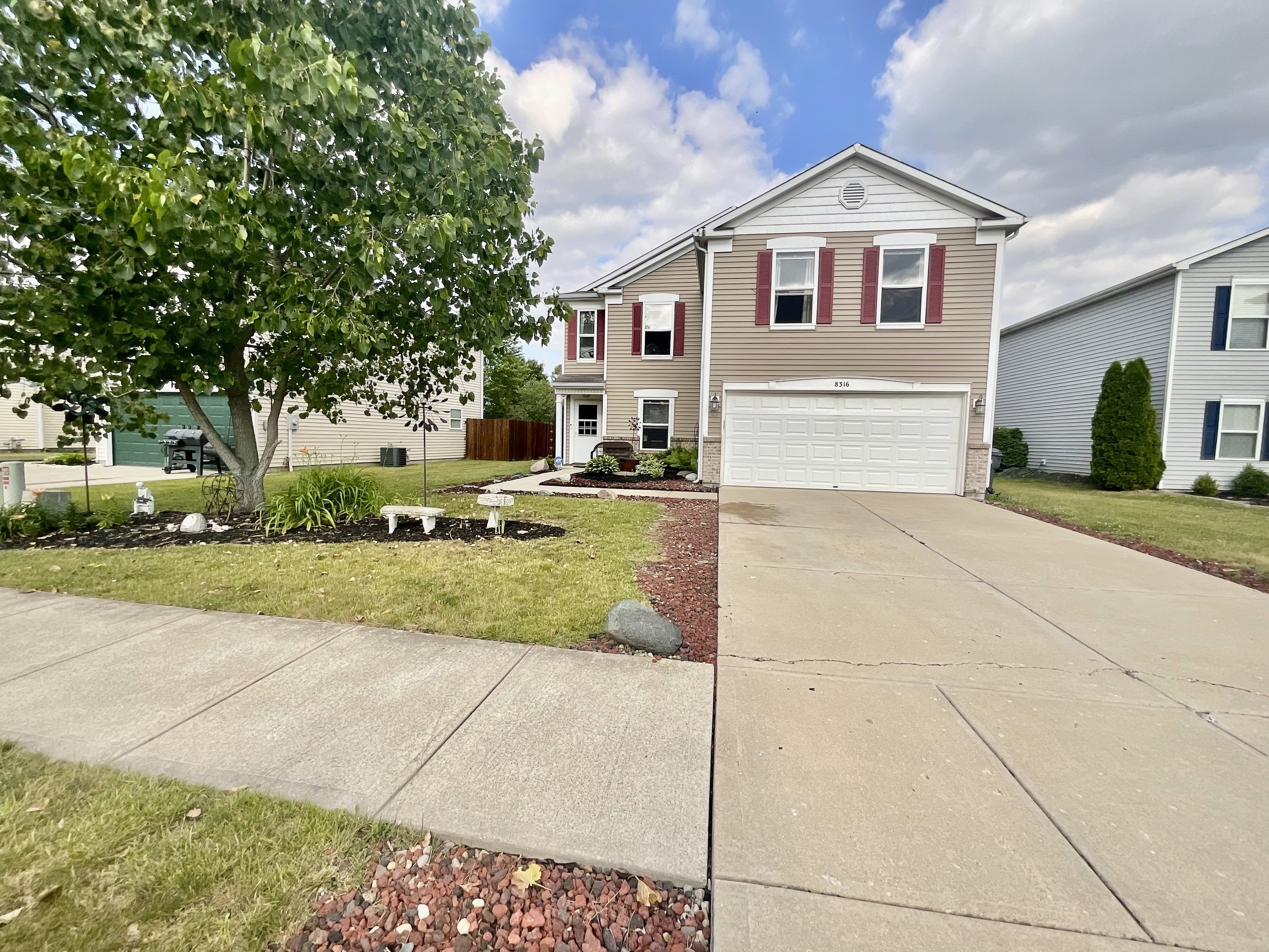 8316 South Firefly Drive Pendleton, IN 46064 - Photo 1 of 29