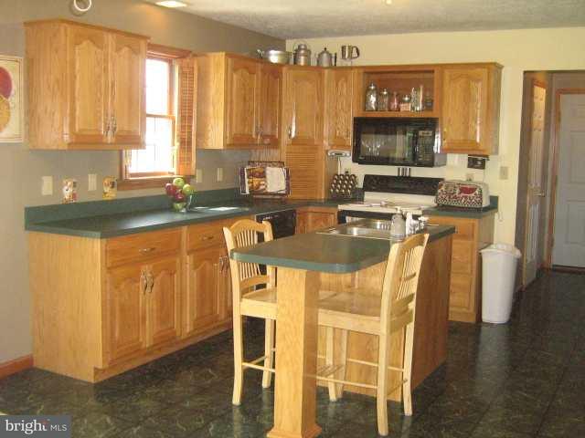 4270 Valley Road Marysville, PA 17053 - Photo 5 of 12 Gallery Image 5