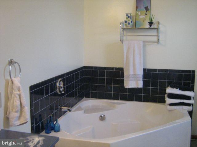 4270 Valley Road Marysville, PA 17053 - Photo 9 of 12 Gallery Image 9