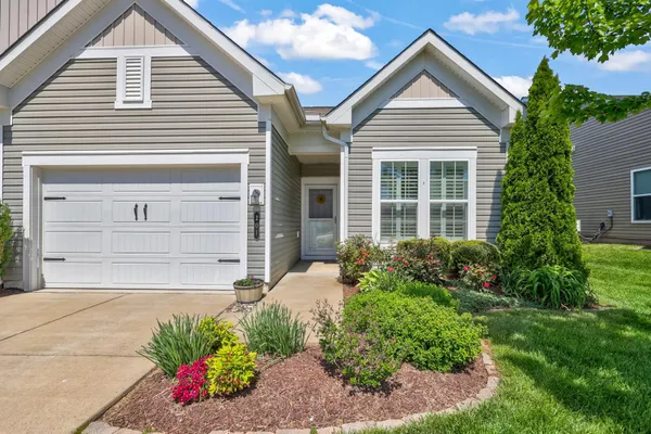 $404,900 | 201 Long Point Drive, Fredericksburg, VA 22406