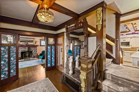 $1,400,000 | 720 North Sheridan Avenue, Tacoma, WA 98403