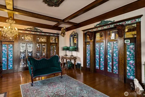 $1,400,000 | 720 North Sheridan Avenue, Tacoma, WA 98403