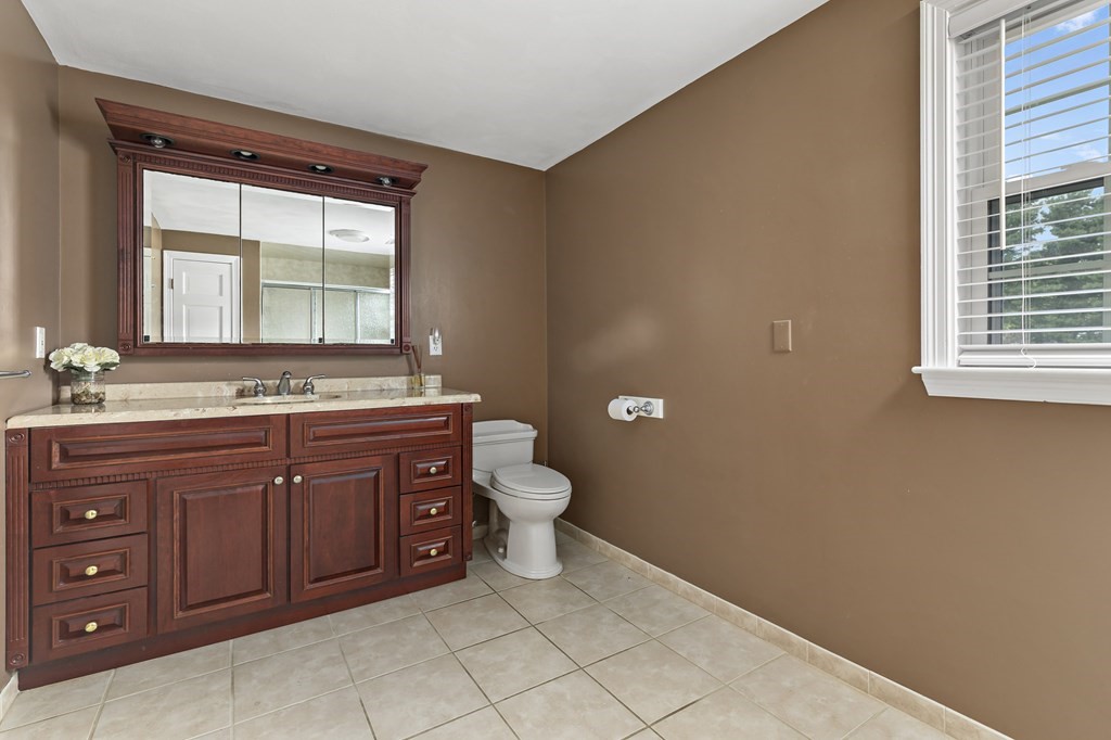 78 Robinette Road Stoughton, MA 02072 - Photo 15 of 27 Gallery Image 15