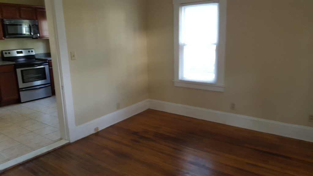 34 California Avenue Springfield, MA 01118 - Photo 8 of 9 Gallery Image 8