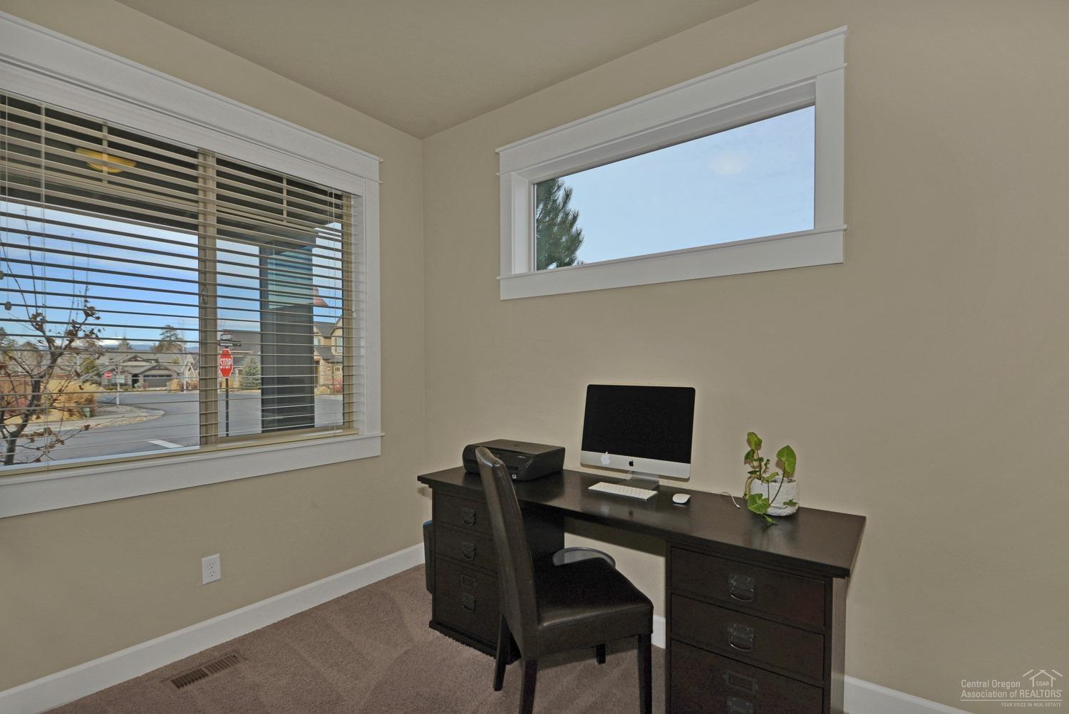 61041 Manhae Loop Bend, OR 97702 - Photo 11 of 25 Additional Photo