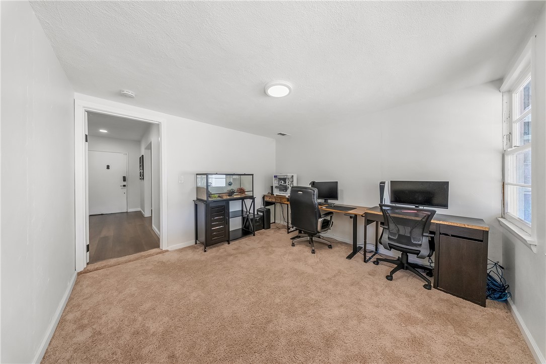 9684 Sharon Avenue Riverside, CA 92503 - Photo 21 of 38