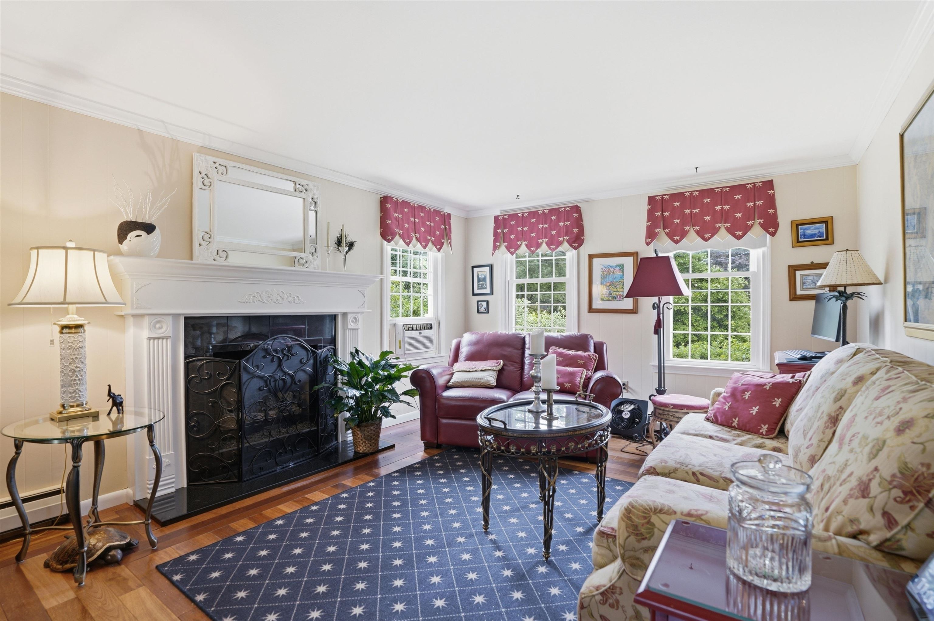 9 Whitman Road Nashua, NH 03062 - Photo 15 of 39