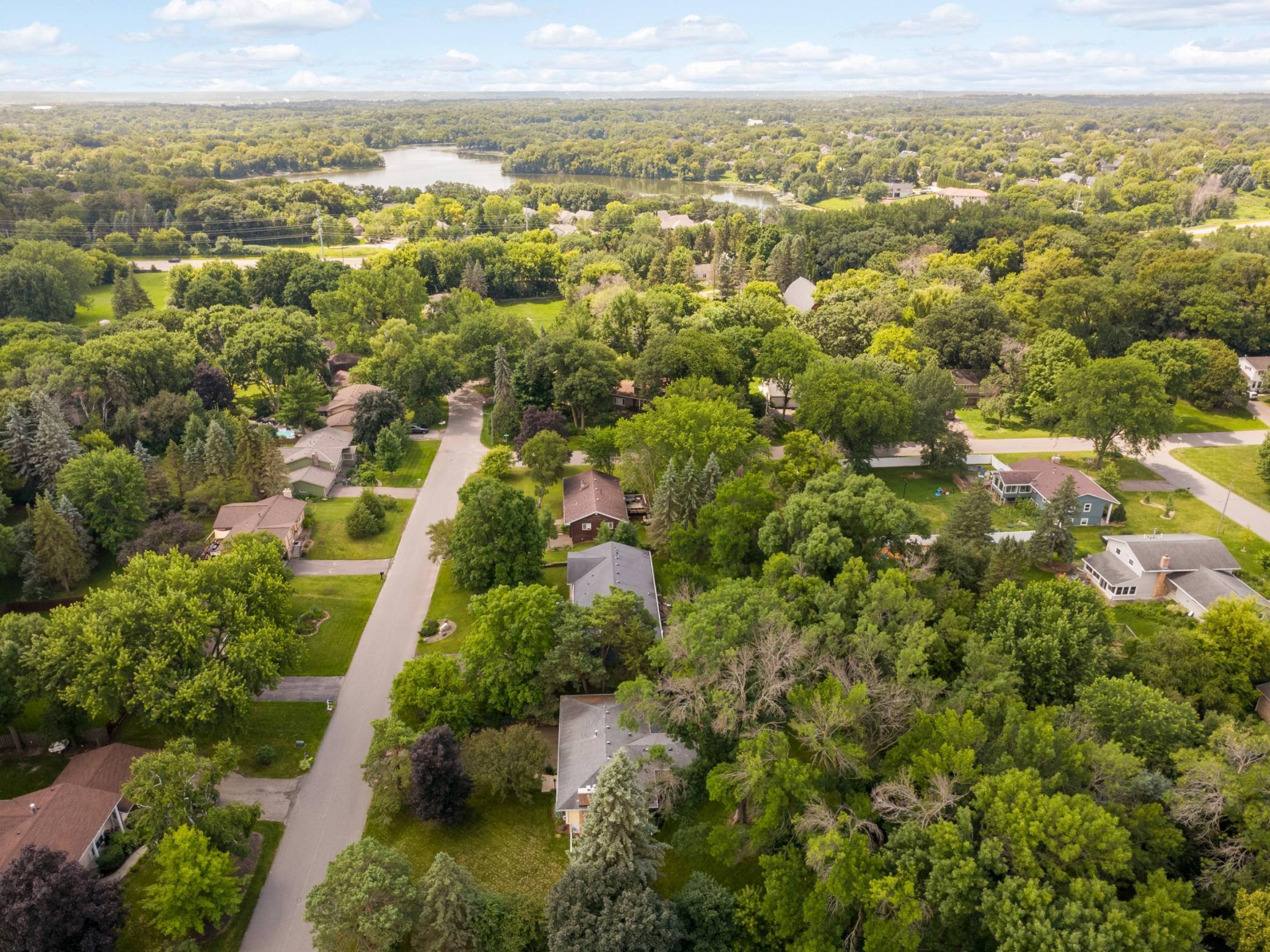 7660 Heritage Road Eden Prairie, MN 55346 - Photo 41 of 42