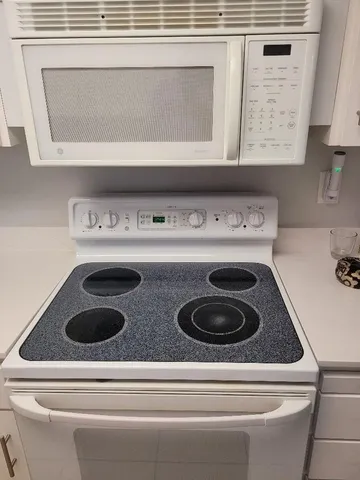 a close view of washer and dryer