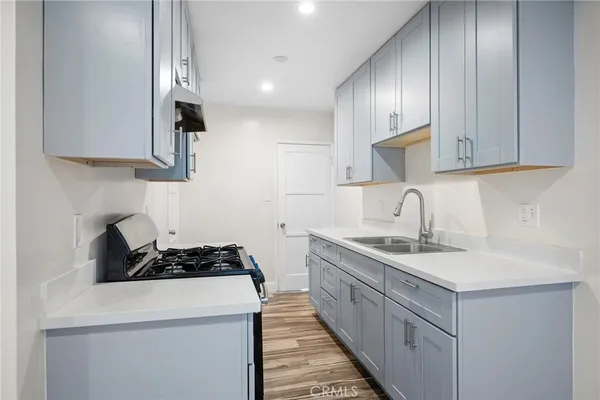 $2,050 | 2930 Fairmount Avenue, Unit B, La Crescenta, CA 91214