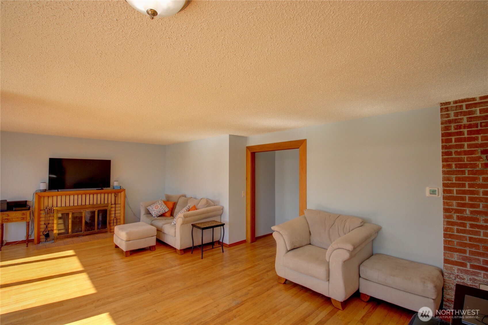 4607 Anaco Beach Road Anacortes, WA 98221 - Photo 11 of 33