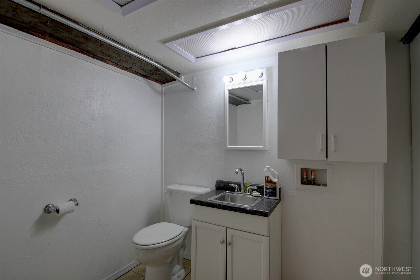 4607 Anaco Beach Road Anacortes, WA 98221 - Photo 15 of 33