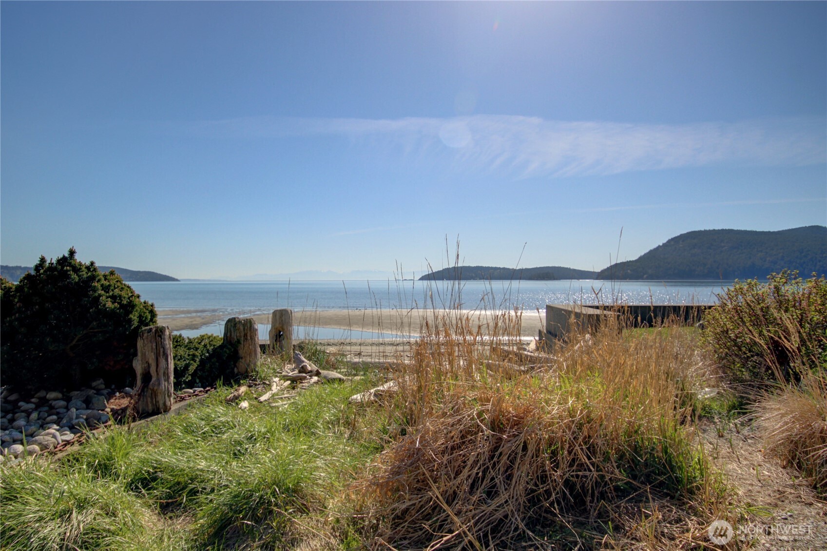 4607 Anaco Beach Road Anacortes, WA 98221 - Photo 22 of 33