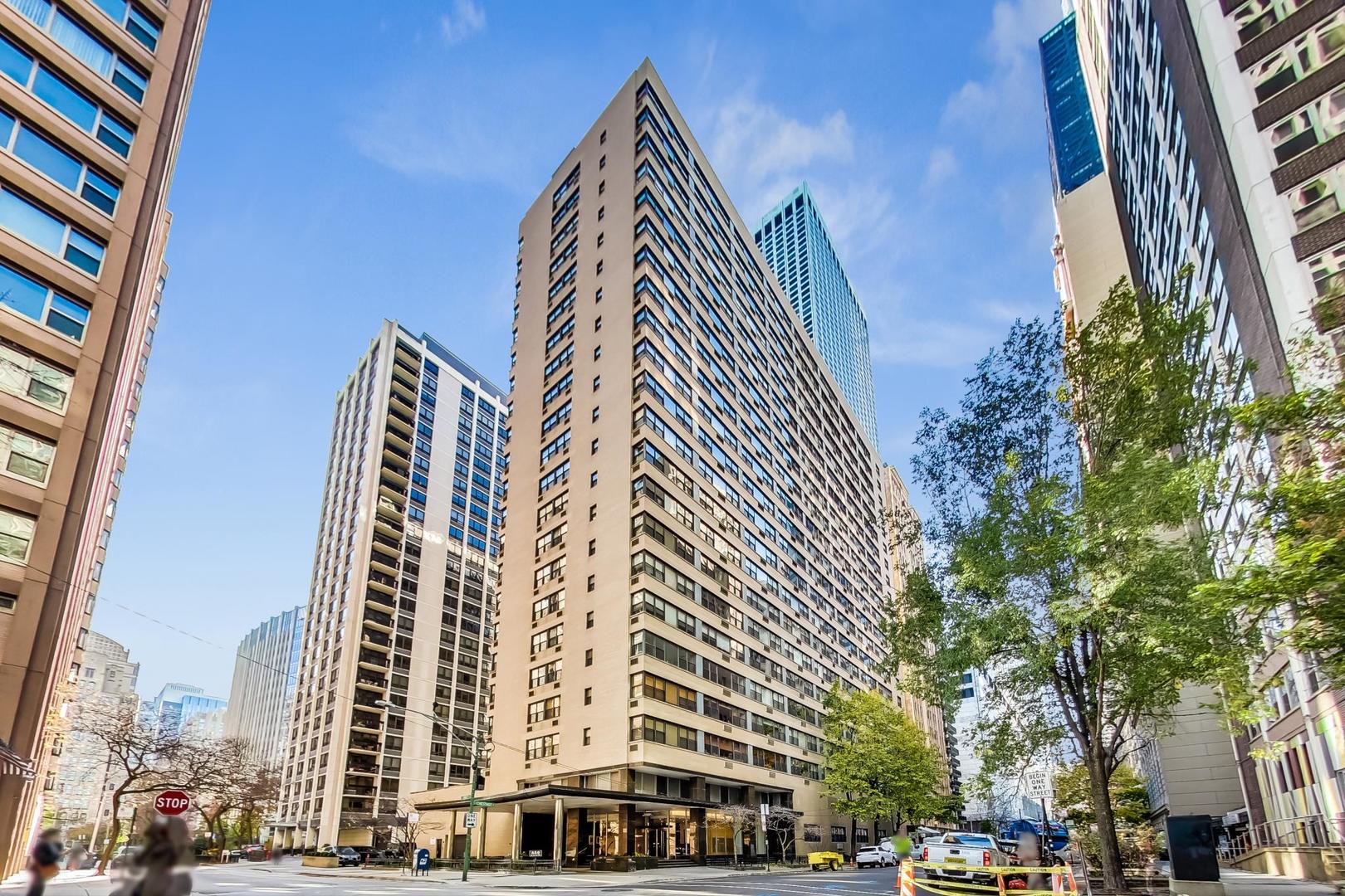 850 North Dewitt Place, Unit 22I, Chicago, IL 60611 Compass