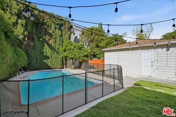 $6,500 | 14529 Greenleaf Street, Sherman Oaks, CA 91403