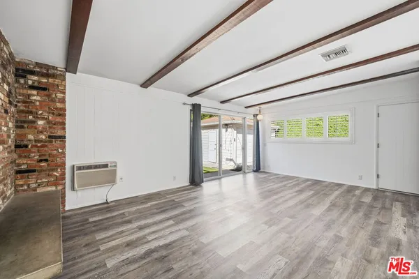 $6,500 | 14529 Greenleaf Street, Sherman Oaks, CA 91403