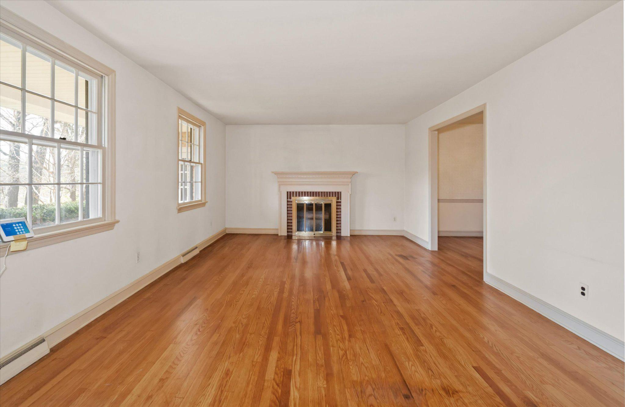 859 Yorklyn Road Hockessin, DE 19707 - Photo 5 of 28 Living Room with Fireplace