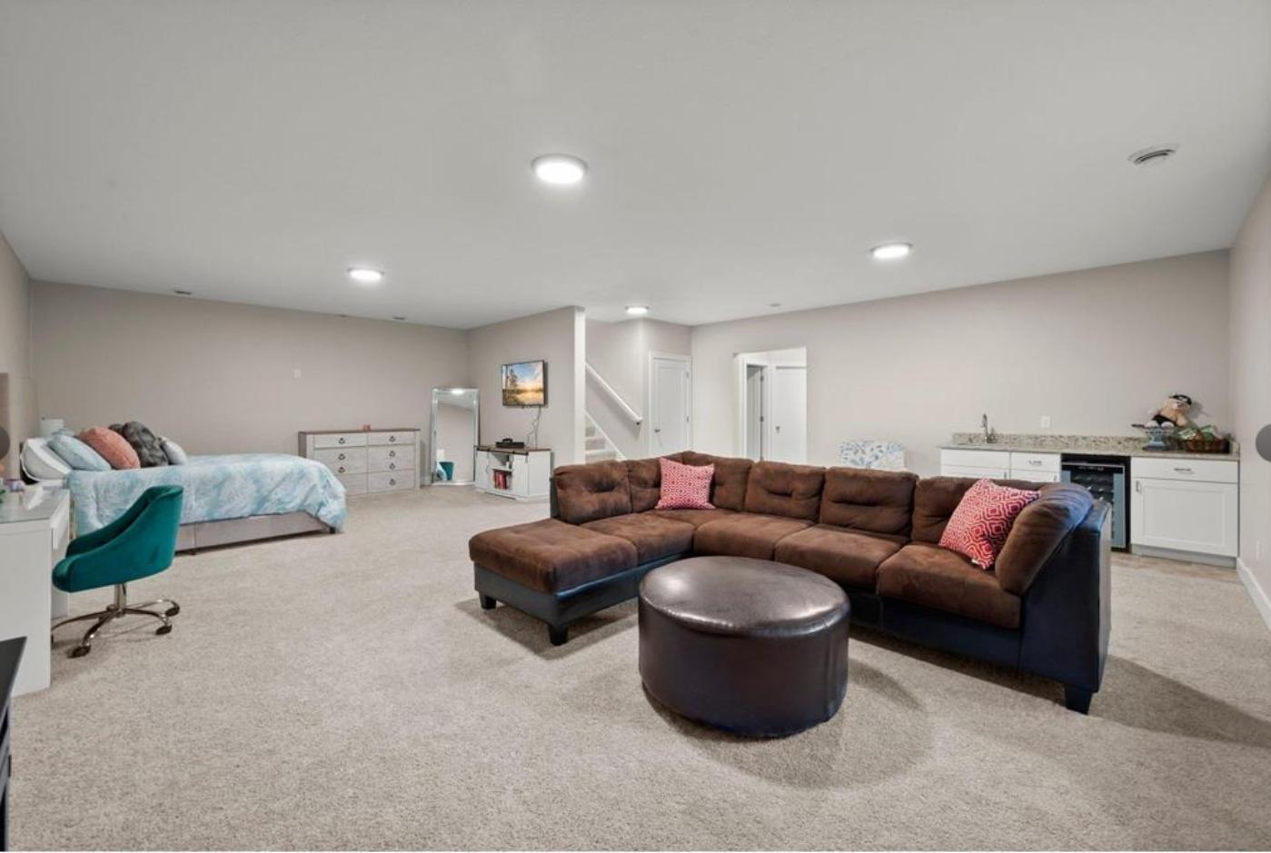 12601 Ridgemount Avenue West Hopkins, MN 55305 - Photo 19 of 24