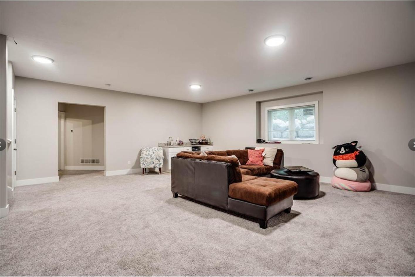 12601 Ridgemount Avenue West Hopkins, MN 55305 - Photo 20 of 24