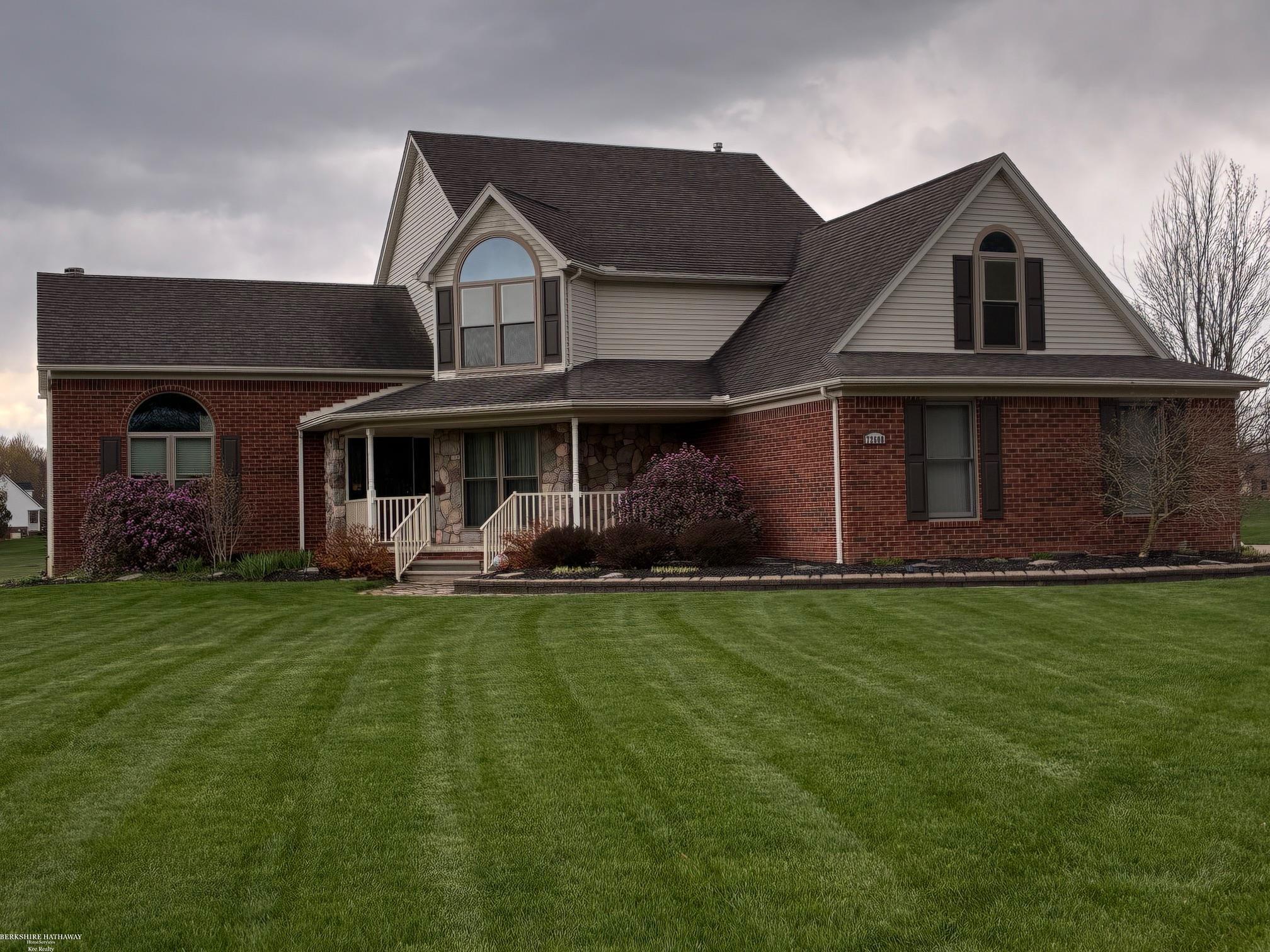 72608 Oxal Point Romeo, MI 48065 - Photo 5 of 56
