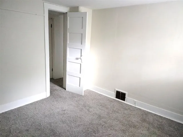 $1,500 | 31 Indiana Street, Binghamton, NY 13903