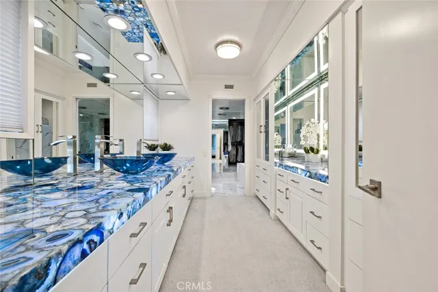 $9,995,000 | 218 Evening Star Lane, Newport Beach, CA 92660