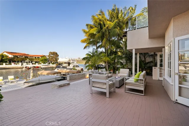 $9,995,000 | 218 Evening Star Lane, Newport Beach, CA 92660