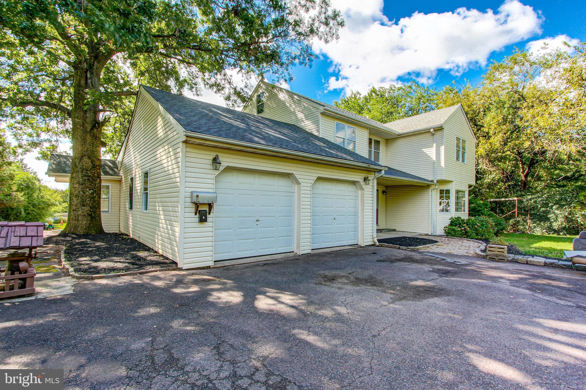 1245 Reiff Road Lansdale, PA 19446 - Photo 1 of 51 Gallery Image 1
