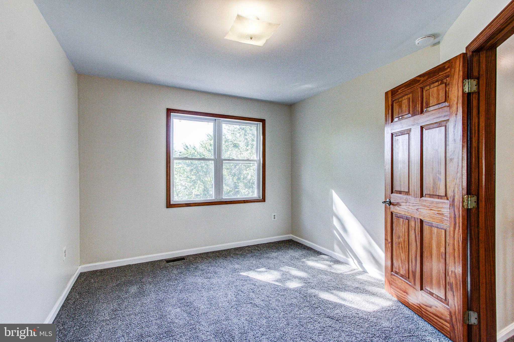 1245 Reiff Road Lansdale, PA 19446 - Photo 30 of 51 Gallery Image 30