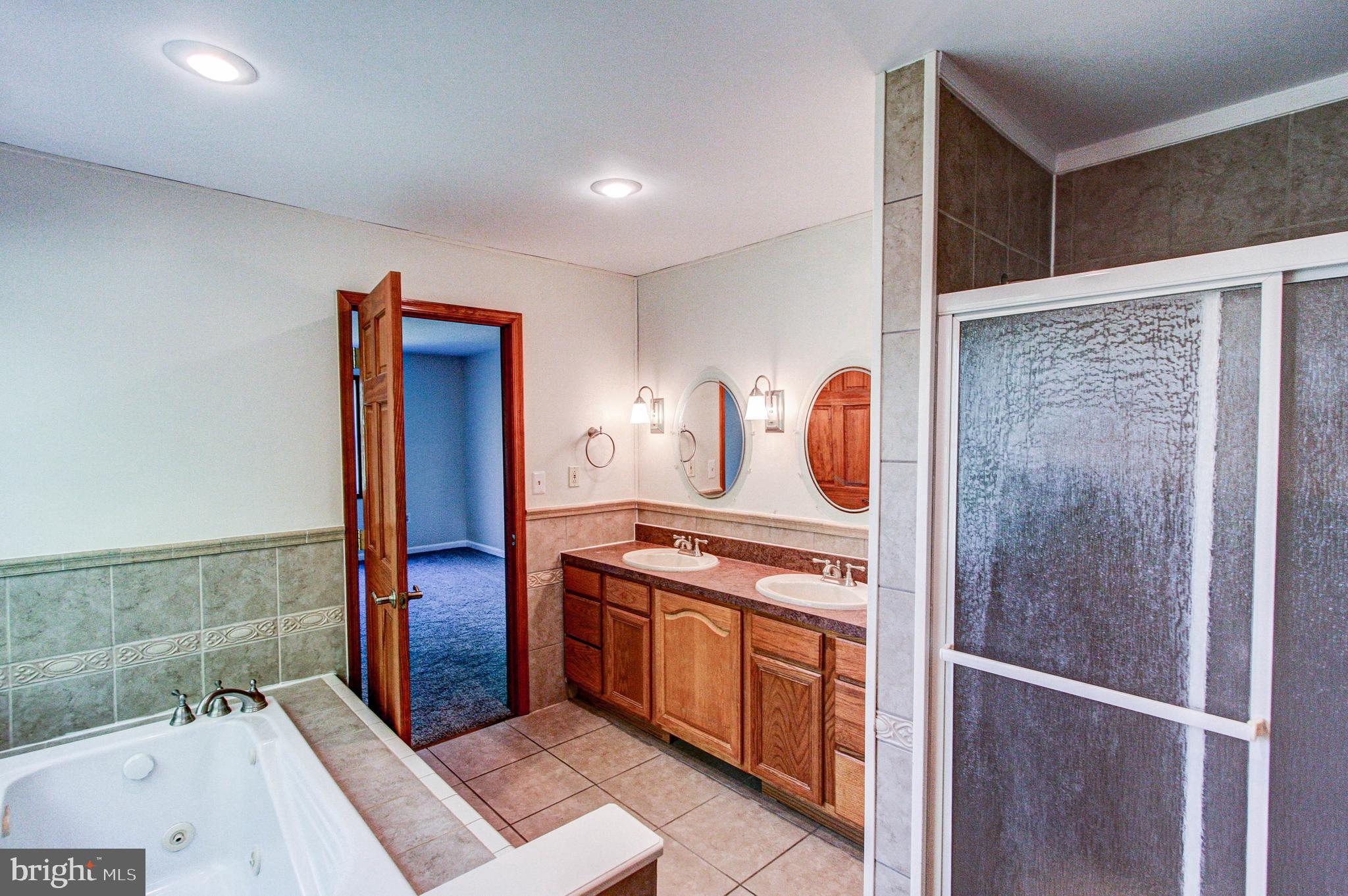 1245 Reiff Road Lansdale, PA 19446 - Photo 36 of 51 Gallery Image 36