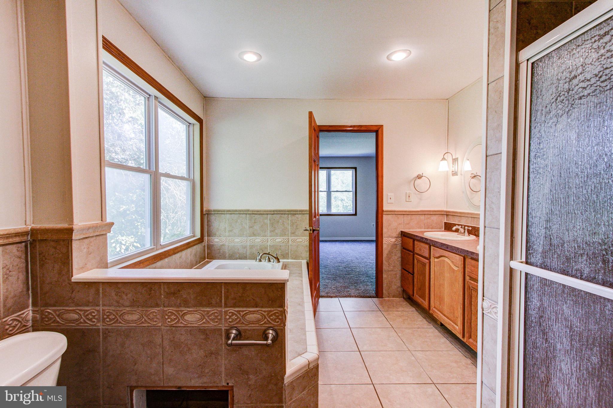 1245 Reiff Road Lansdale, PA 19446 - Photo 37 of 51 Gallery Image 37