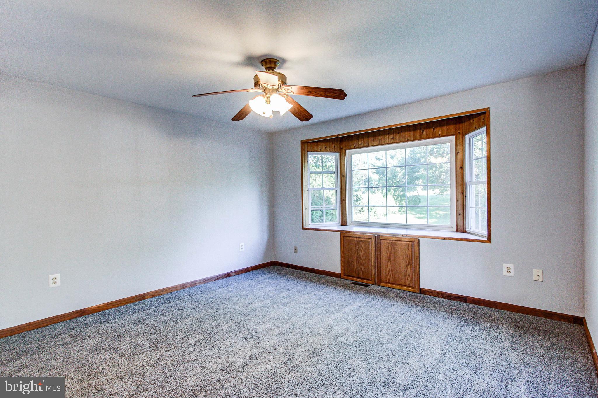 1245 Reiff Road Lansdale, PA 19446 - Photo 5 of 51 Gallery Image 5