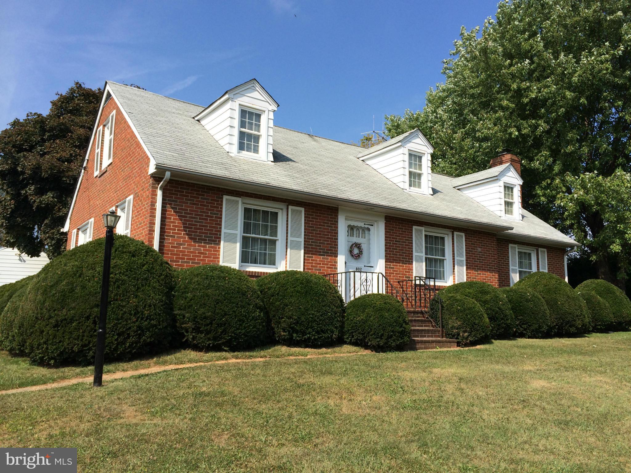 802 Long Corner Road Mount Airy, MD 21771 - Photo 2 of 30 Exterior (General)
