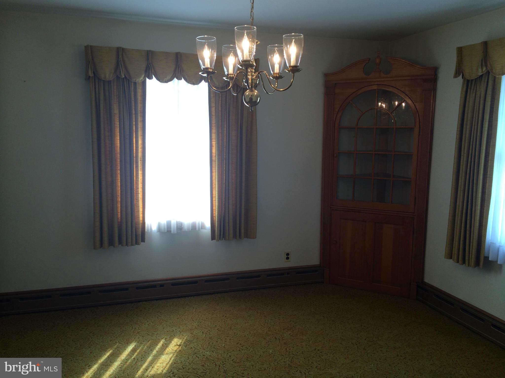 802 Long Corner Road Mount Airy, MD 21771 - Photo 15 of 30 Dining Room