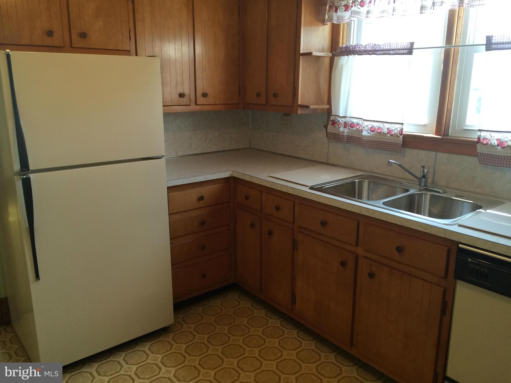 802 Long Corner Road Mount Airy, MD 21771 - Photo 19 of 30 Kitchen