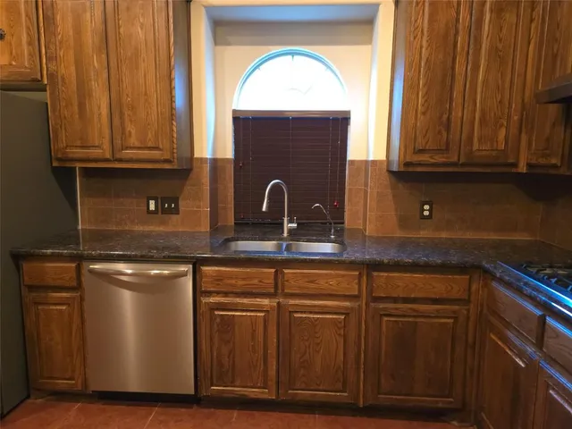 $2,495 | 9316 Turtle Pass, Fort Worth, TX 76177