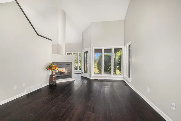 $438,000 | 1721 Fountainview Court Southeast, Caledonia, MI 49316