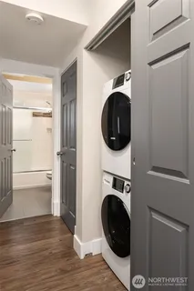 $999,950 | 5217 5th Avenue Northeast, Seattle, WA 98105