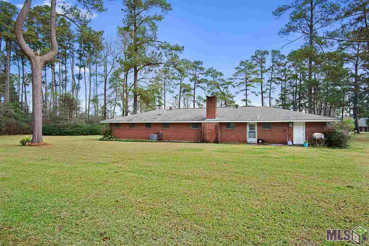 12135 Sullivan Road Central, LA 70818 - Photo 2 of 10
