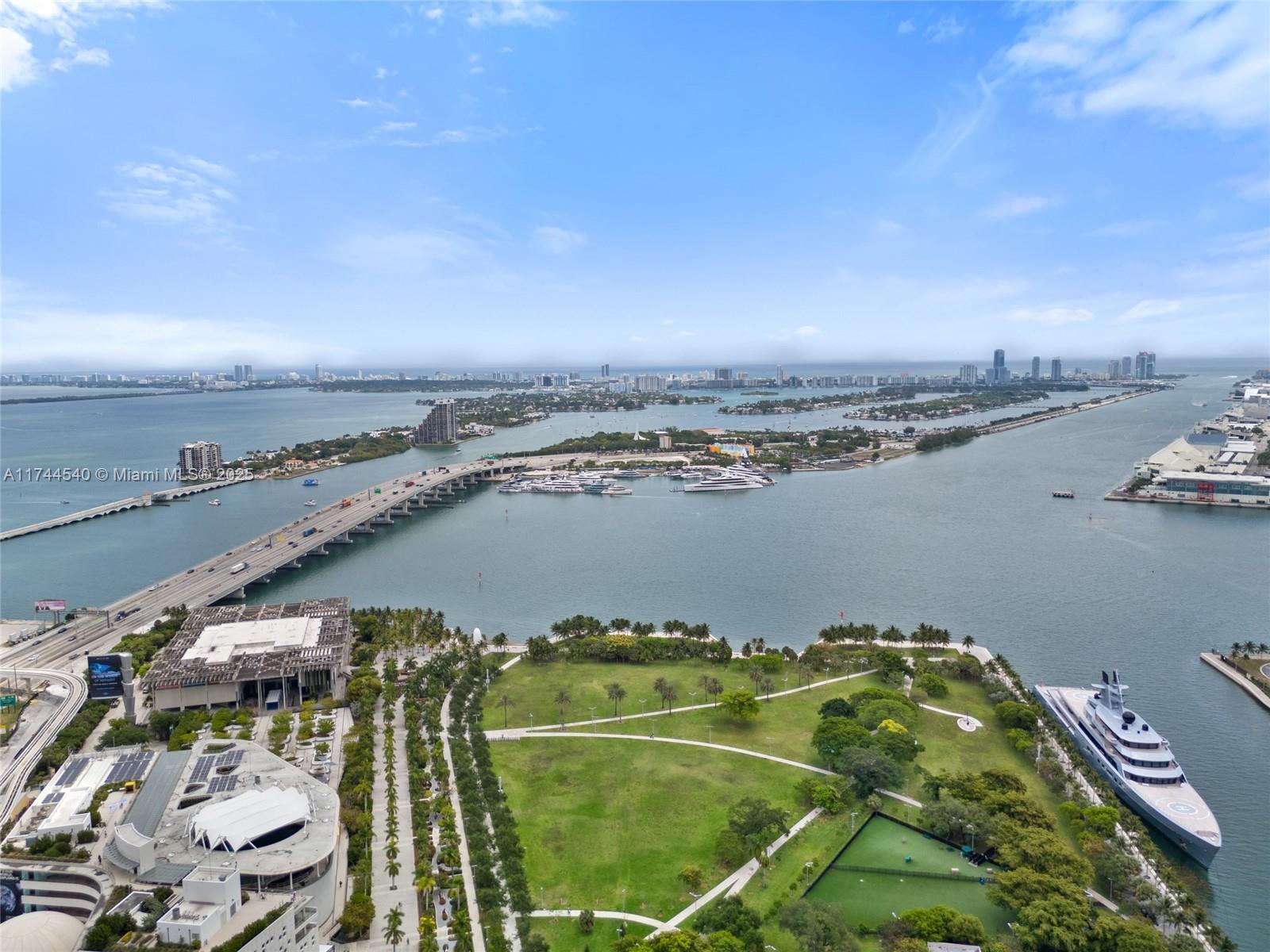 900 Biscayne Boulevard, Unit 4708 Miami, FL 33132 - Photo 29 of 39 an aerial view of a city